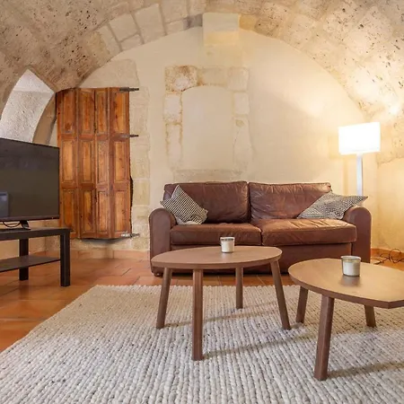 La Petite Baronne Casa de Férias Saint-Hilaire-dʼOzilhan